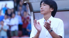 HLV Miura vẫn quyết tâm, Kiatisuk xin lỗi người hâm mộ Thái Lan