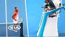 Nick Kyrgios: Bí quyết chiến thắng là... thay quần?