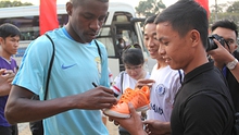 17h00 ngày 23/2, B.Bình Dương – Jiangsu Suning FC: Triển lãm sự 'điên rồ' của bóng đá Trung Quốc