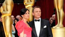SỐC: Các nam tài tử Hollywood dùng băng vệ sinh để tỏa sáng trên thảm đỏ Oscar