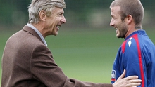Beckham và Vieira đồng loạt ‘bảo vệ’ Arsene Wenger