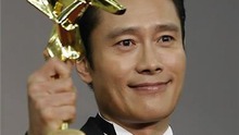Lee Byung Hun giành giải Nam diễn viên chính xuất sắc nhất tại lễ trao giải Điện ảnh châu Á