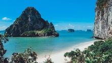 Cộng đồng du lịch - phượt Việt Nam lên "cơn sốt" vì hòn đảo mới tinh, đẹp nhất vịnh Bắc Bộ