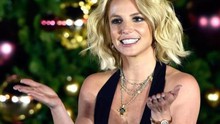 Britney Spears nhận hơn 15 tỷ để hóa thân thành nàng Lọ Lem