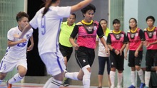 Khai mạc giải futsal nữ vô địch TP.HCM 2016: Chủ nhà thắng nhọc