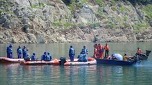 Trung Quốc khẩn trương tìm kiếm 14 người mất tích vụ lật tàu tại Tứ Xuyên