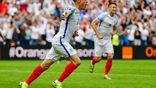 CĐV Anh 'phát điên' vì bàn thắng của Vardy