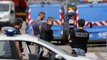 Cảnh sát Pháp tiêu diệt 2 kẻ bắt cóc giết linh mục 84 tuổi