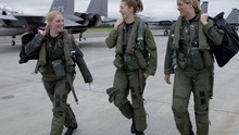 Không kích liên miên, phi công Mỹ 'đào tẩu' sang lái máy bay dân sự