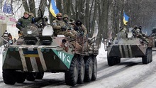 Thế giới nín thở: Tổng thống Ukraine lệnh cho quân đội sẵn sàng chiến tranh