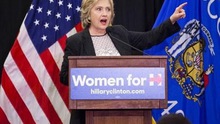 WikiLeaks đang 'đe dọa' bà Hillary Clinton như thế nào?