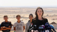 Angelina Jolie: 'Không thể hình dung các con sẽ ra sao trong bi kịch tị nạn'