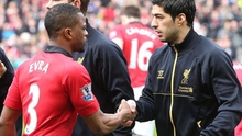 Patrice Evra xóa bỏ hiềm khích, chúc mừng Suarez nhận Chiếc giày vàng