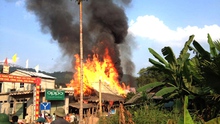 Hà Giang: Hỏa hoạn thiêu rụi 11 ngôi nhà sàn của đồng bào dân tộc thiểu số