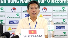 HLV Hoàng Anh Tuấn của U19 Việt Nam: 'Người hùng' không thầm lặng