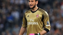 Donnarumma lại gây sốt với pha bay người cứu thua ngoạn mục