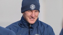 Mourinho tiết lộ lí do gọi Schweinsteiger trở lại đội 1 Man United
