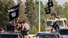 Từ chối rút lui trong danh dự, IS 'dàn trận' xe bom, phá tung vòng vây