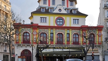 Nhà hát Bataclan 'hồi sinh' sau 1 năm vụ khủng bố ở Paris
