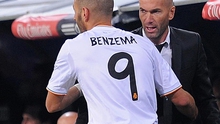 Tính sao với Benzema đây Zidane?