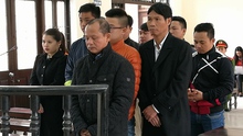 Hoãn xử vụ Minh 'sâm' vì luật sư và bị hại vắng mặt, bị cáo mắt mờ