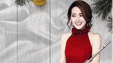Huyền Trang đón Giáng sinh sớm với album đầu tay