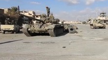 'Thất thủ' ở Palmyra, kho vũ khí gồm cả xe tăng, thiết giáp đã rơi vào tay IS?