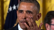 Tổng thống Obama bật khóc nói lời chia tay nhân viên Nhà Trắng
