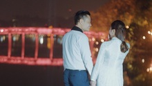 'Sao mai' Hoàng Tùng đưa con trai 'hot boy' vào MV Tết