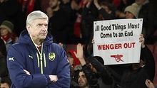 Arsenal thay Wenger dễ hơn Man United thay Ferguson