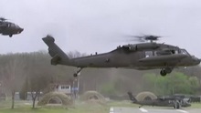 VIDEO: Phó Tổng thống Mỹ đáp trực thăng xuống gần khu phi quân sự liên Triều
