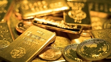 Tình hình bất ổn đẩy giá vàng thế giới lên gần mức cao nhất trong 3 tháng