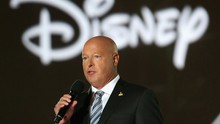Disney triệu hồi cựu CEO nhằm 'hồi sinh' Vương quốc Phép thuật