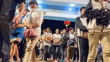 "Công xưởng" ôn thi đại học khắc nghiệt nhất Trung Quốc: Học 17 tiếng/ngày, con vi phạm cha mẹ cũng bị phạt