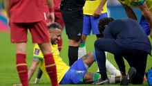Neymar bật khóc vì chấn thương, nỗi ám ảnh 2014 trở lại?