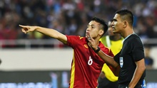 Tuấn Hải, Hùng Dũng phát hiện sự cố hy hữu hiếm có trong trận ĐT Việt Nam thắng Dortmund