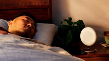 Chuyên gia về giấc ngủ: “Ngủ 6-8 tiếng/ngày là sai rồi, đây mới là thời gian ngủ chuẩn xác giúp khoẻ mạnh, sống lâu” 
