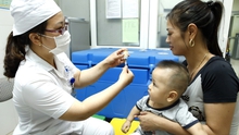 TP HCM đã có vaccine sởi, DPT và vitamin A miễn phí cho trẻ