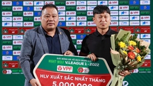 CLB Hà Nội chưa tìm được HLV trưởng mới, Khánh Hoà ra mắt tân binh 