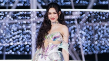 Đỗ Thị Hà khoe chân dài trứ danh tại đêm thi Best In Swimsuit Hoa hậu Việt Nam