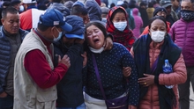 Nhân chứng vụ máy bay rơi tại Nepal kể lại về tiếng hành khách kêu cứu và nỗ lực tìm kiếm thi thể nạn nhân trong vô vọng