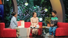 'Trạm yêu thương' mang Tết đến gia đình 'người lùn' ở Hưng Yên