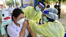 Hơn 80% dân số Thái Lan phát triển 'miễn dịch lai' sau tiêm chủng và mắc Covid-19