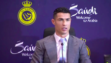Ronaldo ra mắt Al Nassr: 'Tôi là cầu thủ độc nhất'