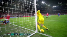 De Gea bị chỉ trích thậm tệ vì mắc sai lầm ngớ ngẩn