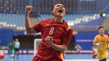Cầu thủ thuận chân trái lập 2 kỷ lục chưa từng có cho ĐT Việt Nam ở World Cup, khiến FIFA phải khen ngợi  