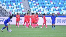 Nữ Thái Lan thua Hàn Quốc với tỷ số 'khó tin', trung bình cứ 9 phút lại thua 1 bàn