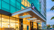 Bệnh viện quốc tế Mỹ (AIH) hợp tác chiến lược với Raffles Medical Group (RMG)