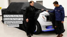 Đích thân sếp Ford vừa hé lộ đầu xe điện quan trọng nhất của họ: Thiết kế dễ khiến đại gia Việt xuống tiền