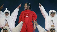 Thay vì bỏ ra 7 triệu USD, Rihanna có cách quảng bá thương hiệu tốn '0 đồng' tại Super Bowl